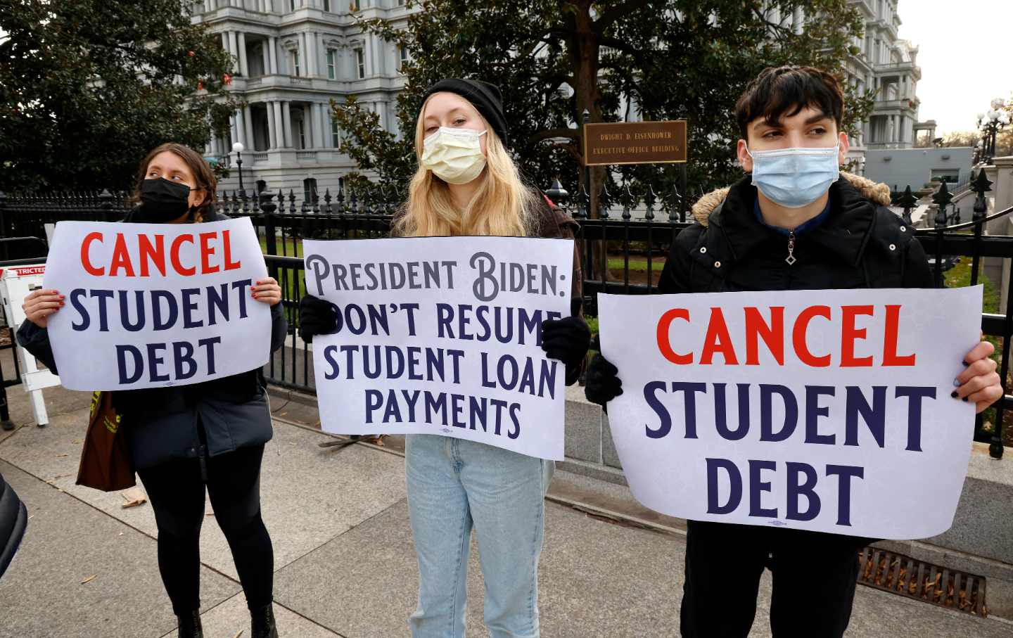 ’Tis the Season to Talk About Student Debt Cancellation